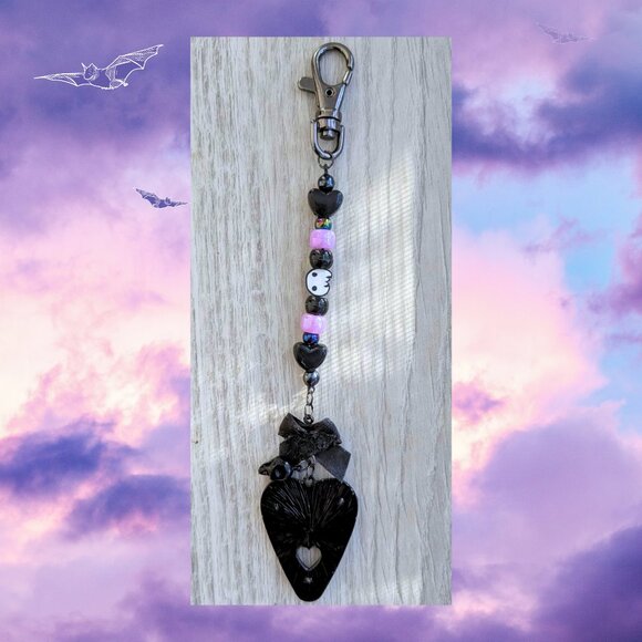 "Hail Satan" Pastel Goth Ouija Planchette Kandi Keychain (Handmade) - Picture 4 of 4